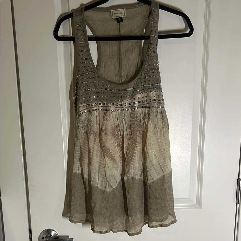 Women's Sleeveless Top